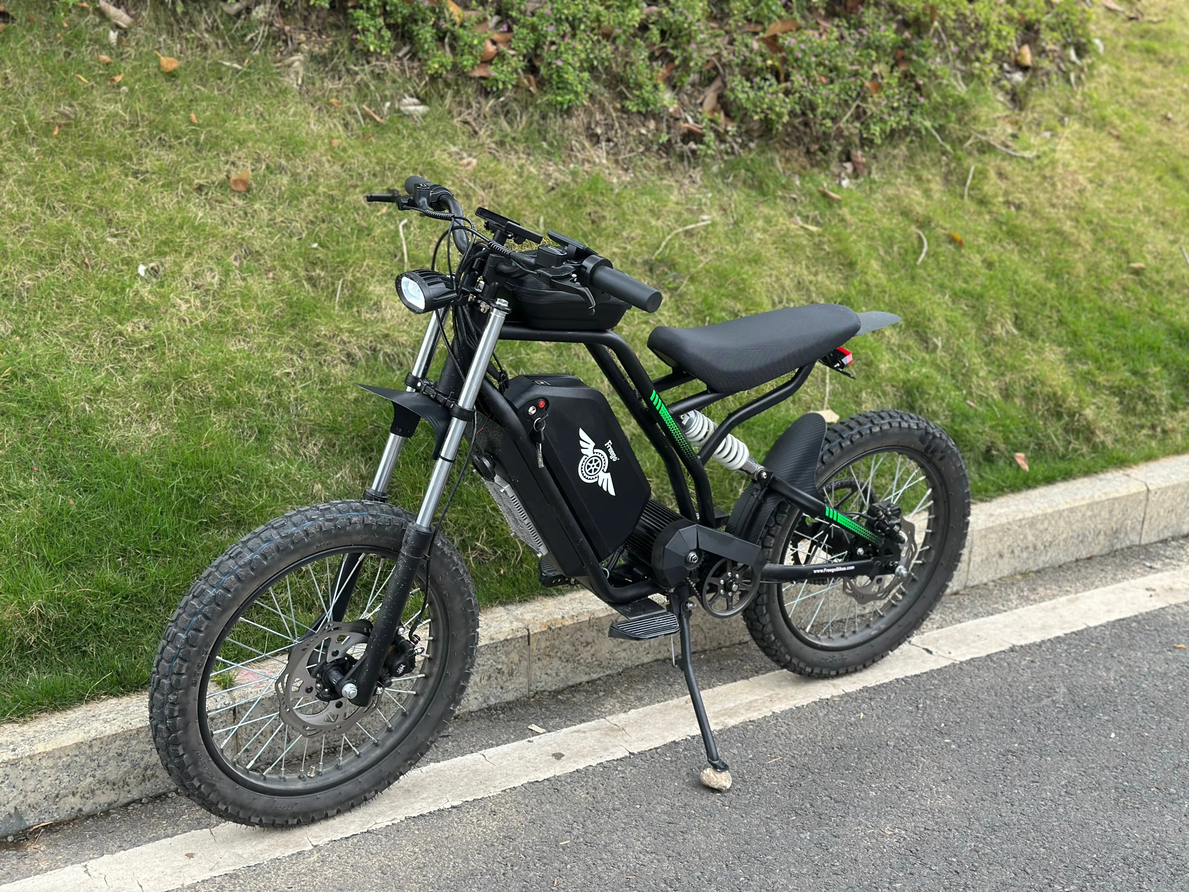 Freego Nova 3 Mid-Drive All-Terrain Dirt eBike - Image 17
