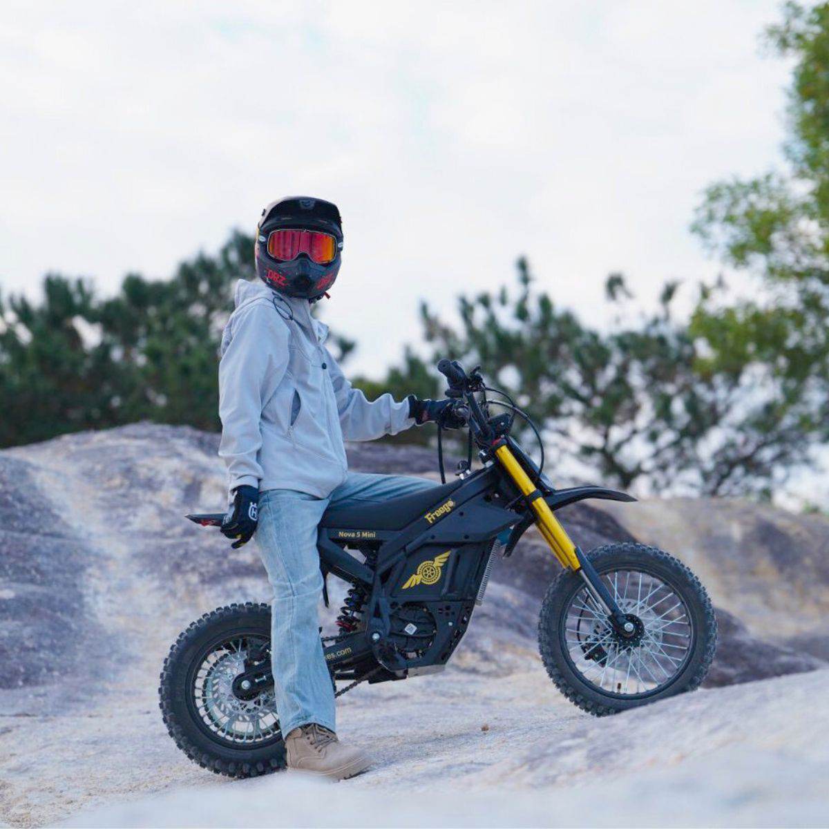 Freego Nova 5 Mini Ebike for Teens and Adults - Image 12