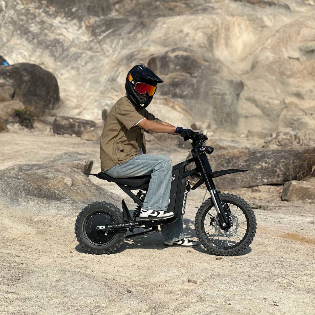 Freego X0 Electric Mini Bike for Teens and Adults - Image 15